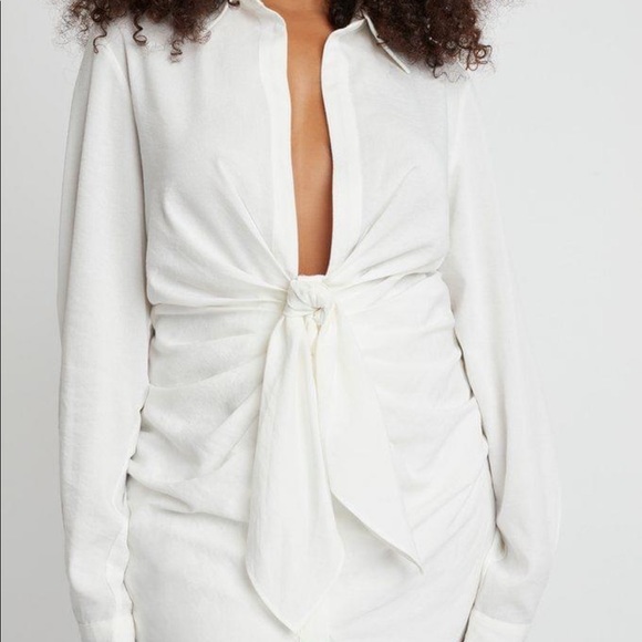 Brand new white dress - Picture 4 of 4